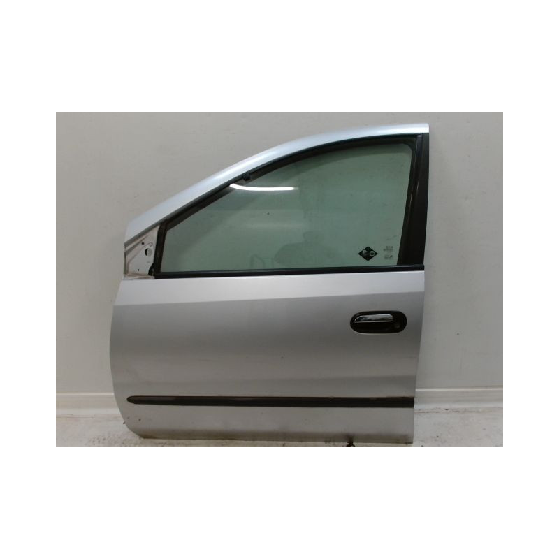 PORTE AVANT GAUCHE NISSAN ALMERA TINO MONOSP. Phase 1 2000-2003