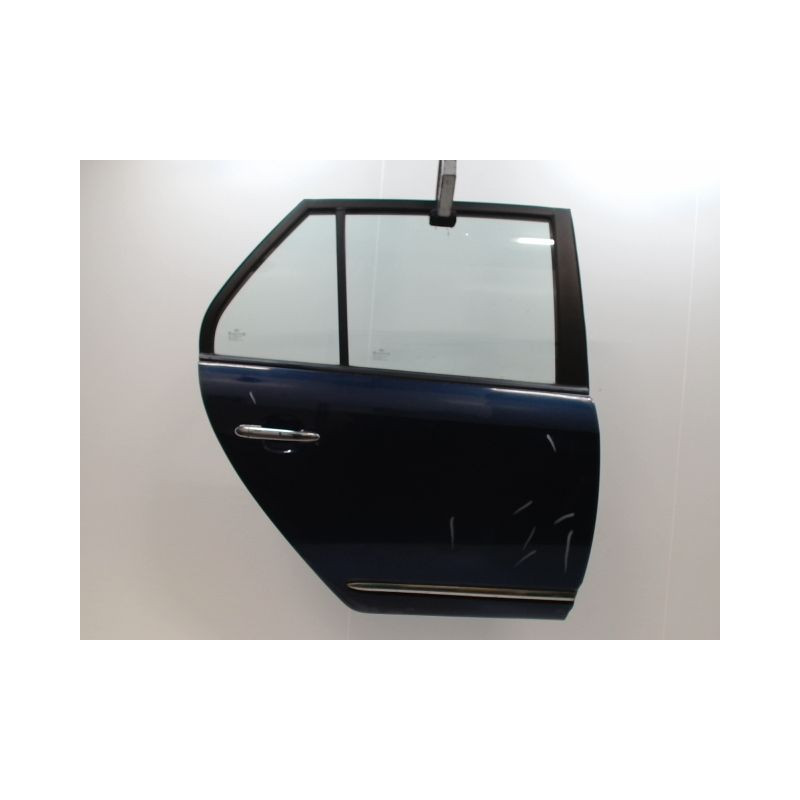 PORTE ARRIERE DROIT KIA CARENS 2002-