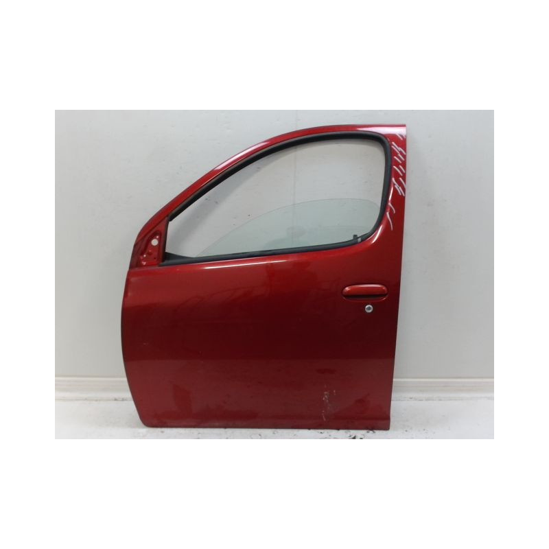 PORTE AVANT GAUCHE TOYOTA YARIS VERSO Phase 1 1999-2003