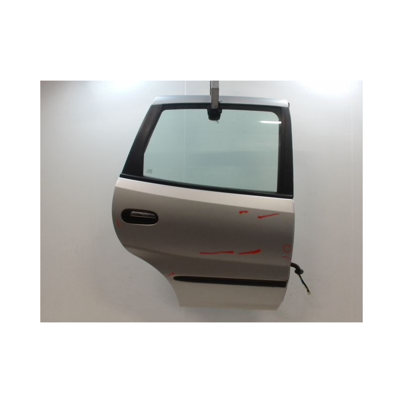 PORTE ARRIERE DROIT NISSAN ALMERA TINO MONOSP. Phase 1 2000-2003