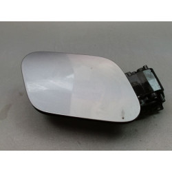 VOLET DE TRAPPE CARBURANT