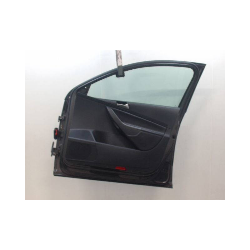PORTE AVANT DROIT VOLKSWAGEN PASSAT BERL. V 2005-2010