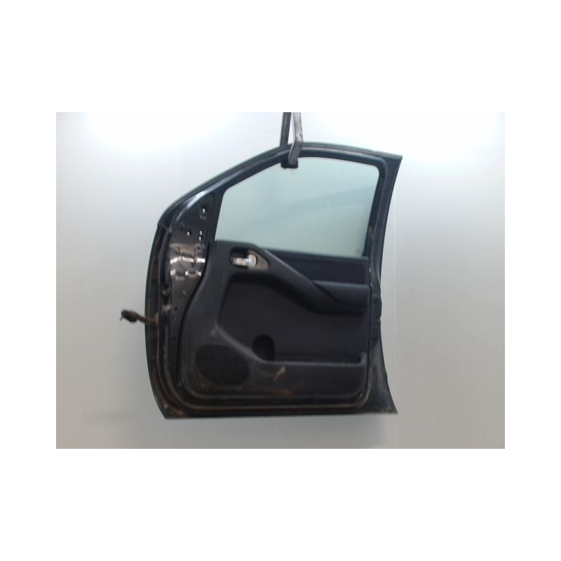PORTE AVANT DROIT NISSAN NAVARA KING-CAB