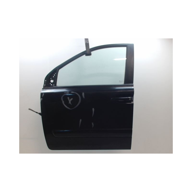 PORTE AVANT GAUCHE KIA CARNIVAL/SEDONA MONOSP. II 2006-2010
