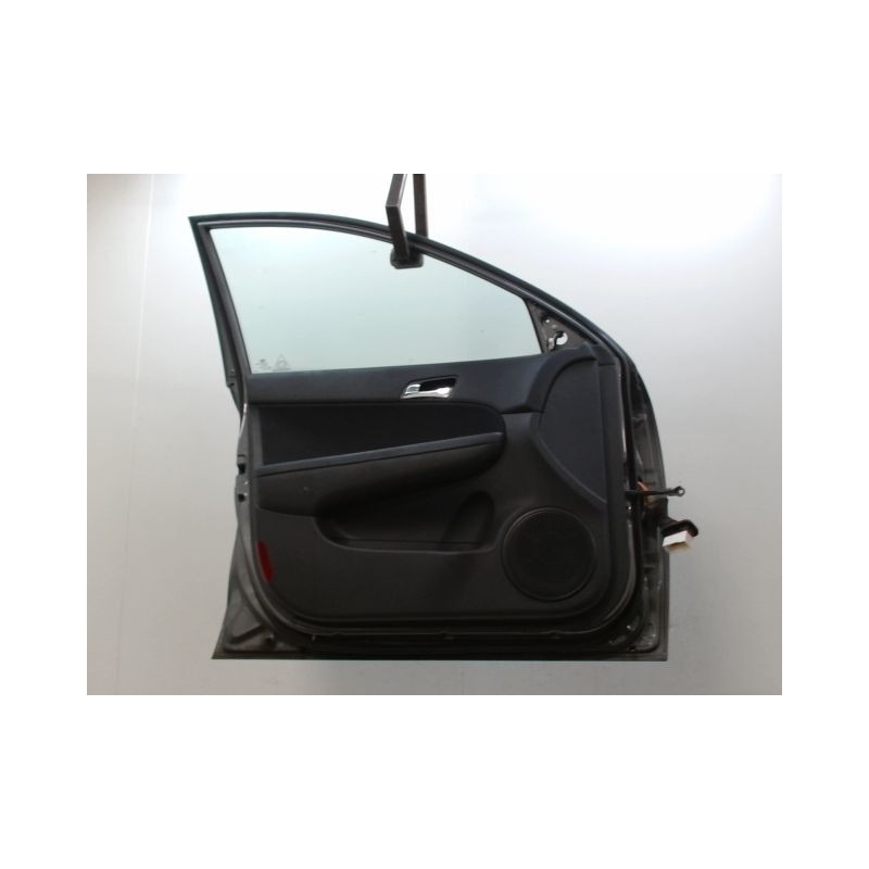 PORTE AVANT GAUCHE HYUNDAI I 30 2007-