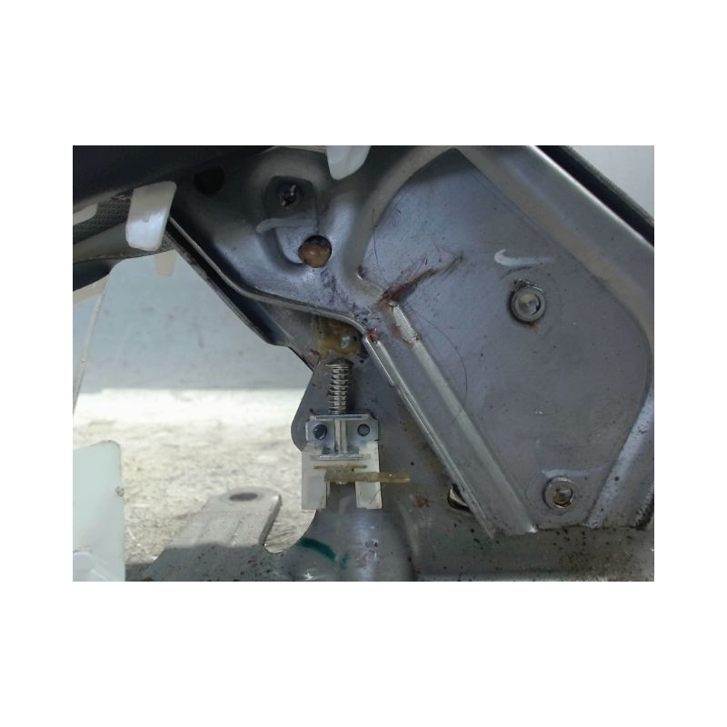 LEVIER FREIN A MAIN RENAULT SCENIC III 2009-