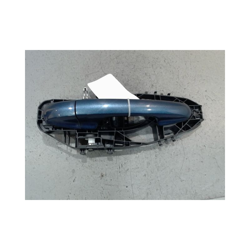 POIGNEE EXTERIEURE PORTE AVANT DROIT FORD FIESTA