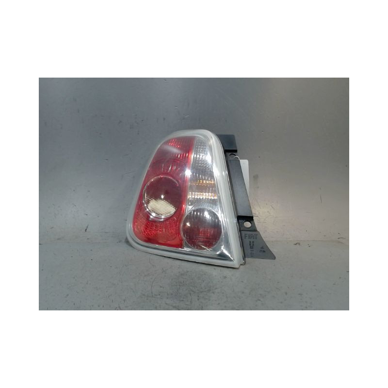 FEU ARRIERE GAUCHE  FIAT 500