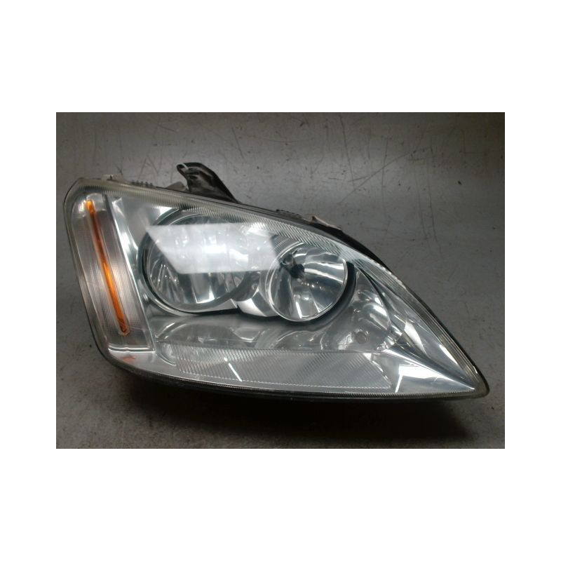 PHARE DROIT FORD FOCUS