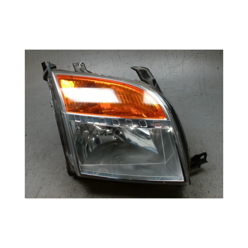 PHARE DROIT FORD FUSION 2005-