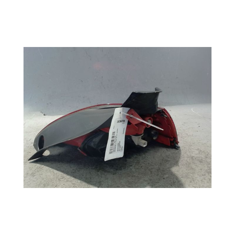 FEU ARRIERE GAUCHE  RENAULT MEGANE II PH2 2006-