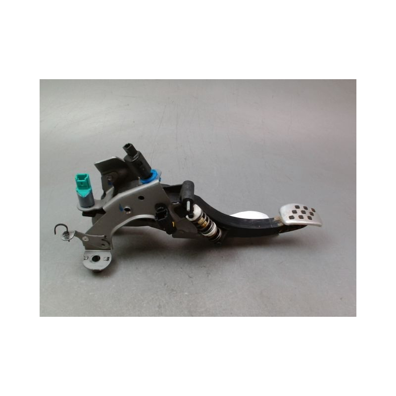PEDALE EMBRAYAGE RENAULT MEGANE COUPE III Phase 3 2013-...