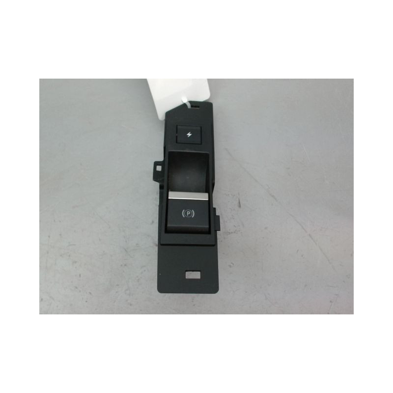 INTERIEUR COMMANDE FREIN A MAIN CITROEN E-C4