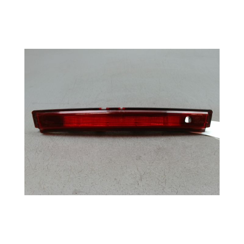FEUX STOP SUPPLEMENTAIRE NISSAN MICRA 2009-