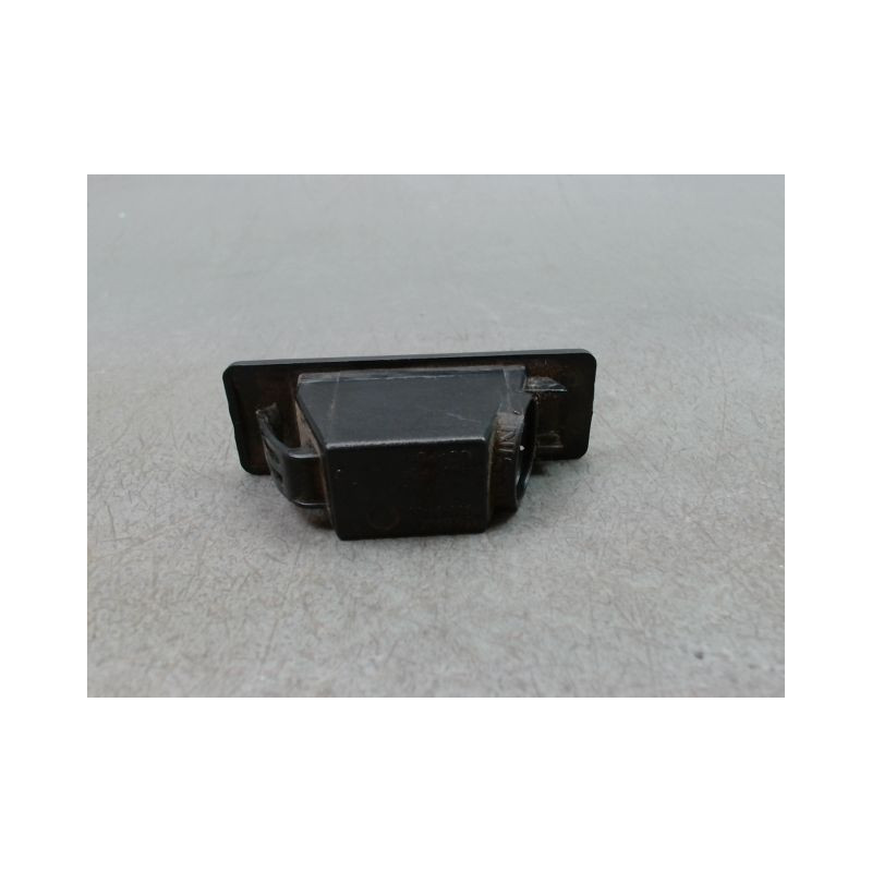 ECLAIREUR PLAQUE DE POLICE GAUCHE NISSAN QASHQAI BREAK II Phase 1 2014-...