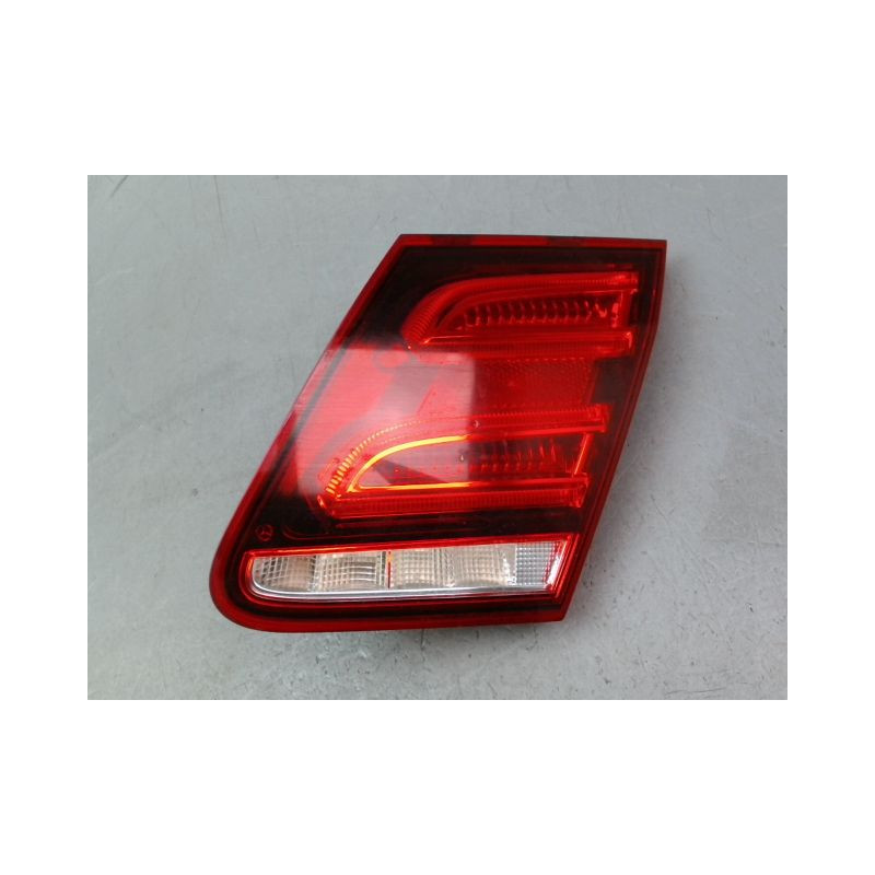 FEU ARRIERE INTERIEUR DROIT MERCEDES CLASSE E COUPE 09-