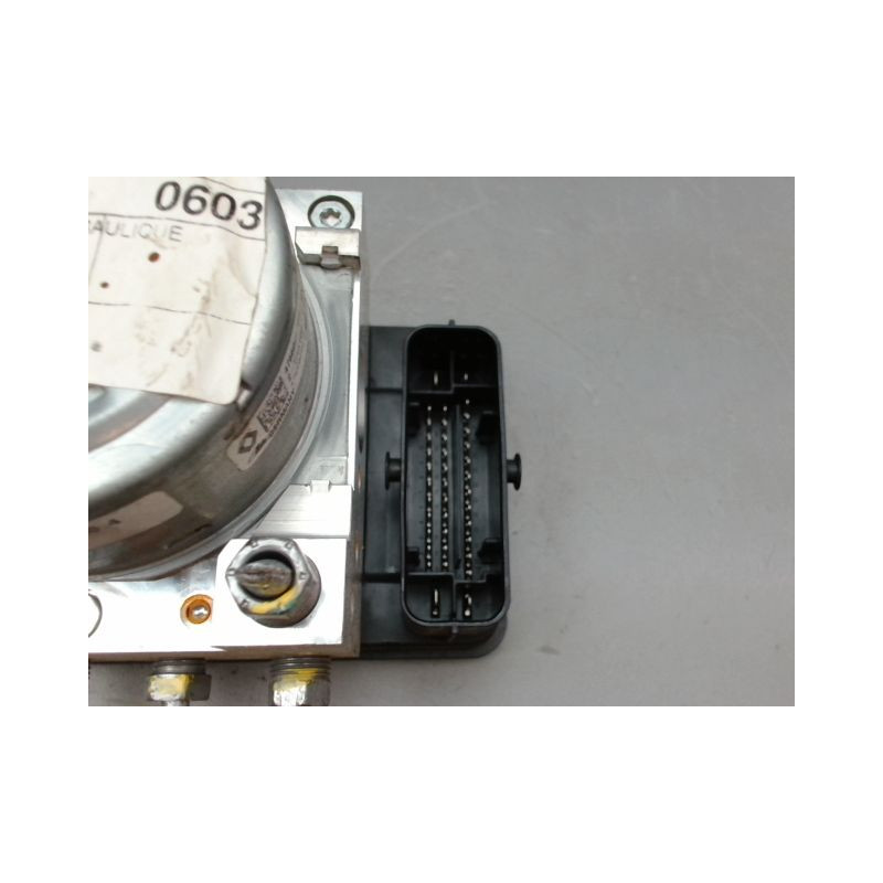 UNITE HYDRAULIQUE ABS DACIA SANDERO 2008-