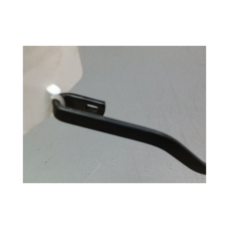 BRAS ESSUIE-GLACE AVANT DROIT KIA RIO 2005-