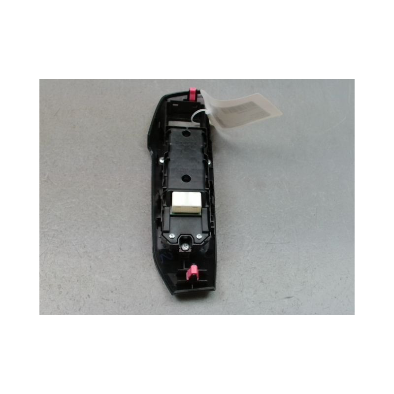 COMMANDE LEVE-GLACE PORTE AVG LEXUS NX300H