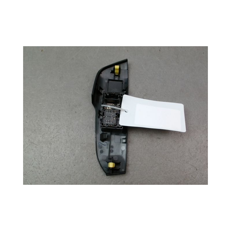 COMMANDE LEVE-GLACE PORTE ARG LEXUS NX300H