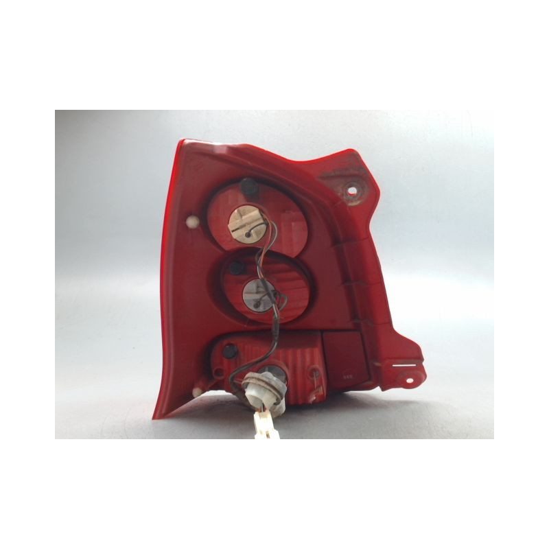 FEU ARRIERE DROIT SUZUKI ALTO III 2009-...