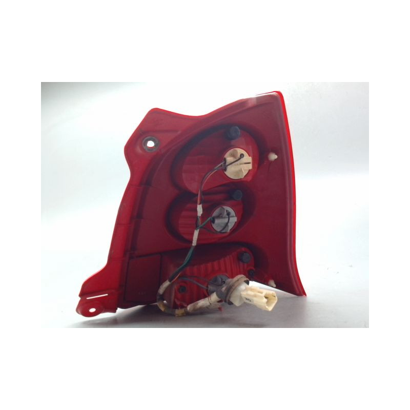 FEU ARRIERE GAUCHE  SUZUKI ALTO III 2009-...