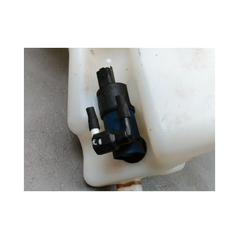 RESERVOIR LAVE-GLACE AVANT RENAULT CLIO III Phase 1 2005-2009
