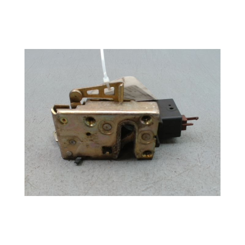SYSTEME CONDAMNATION ARRIERE DROIT CITROEN SAXO Phase 1 1996-1999