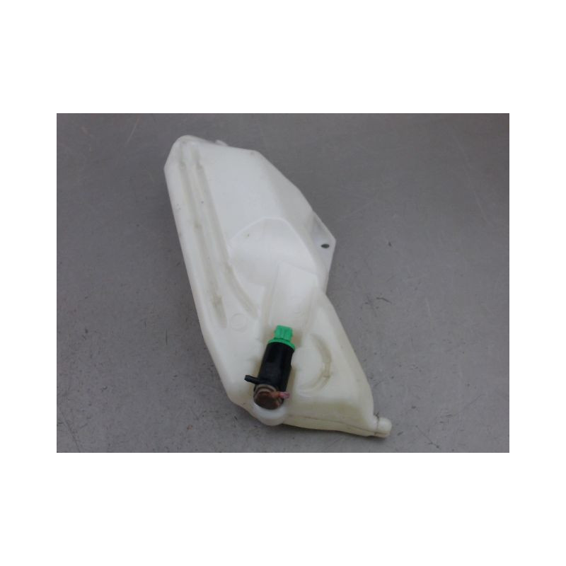 RESERVOIR LAVE-GLACE AVANT PEUGEOT 206