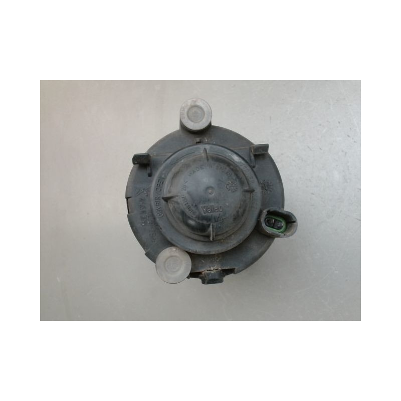 PHARE ANTIBROUILLARD AVANT DROIT RENAULT MEGANE