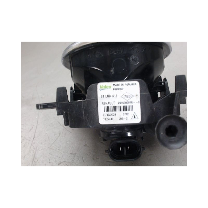 PHARE ANTIBROUILLARD AVANT DROIT DACIA SANDERO