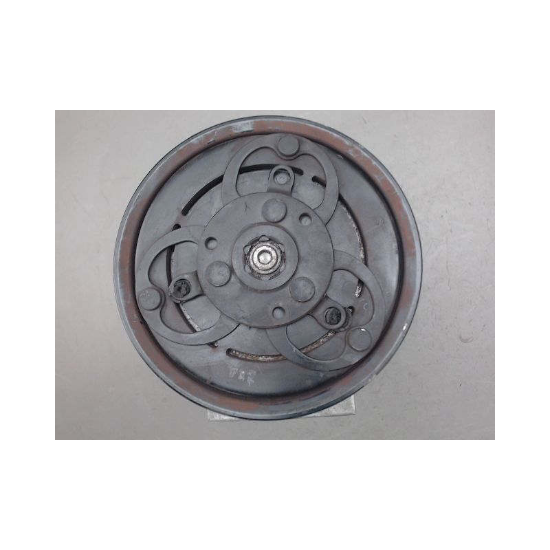 COMPRESSEUR AIR CONDITIONNE RENAULT CLIO