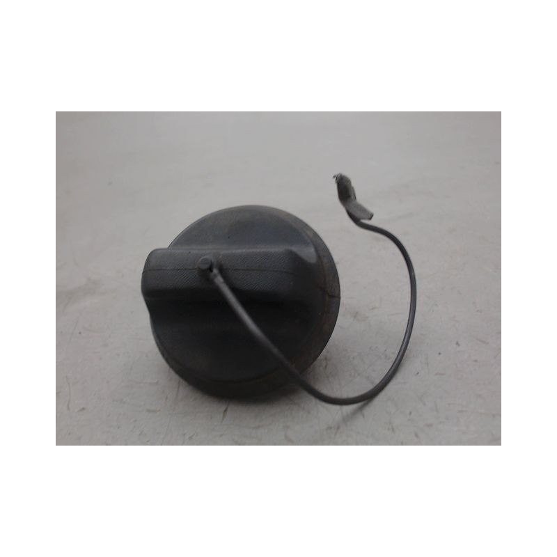 BOUCHON RESERVOIR A CARBURANT RENAULT CLIO