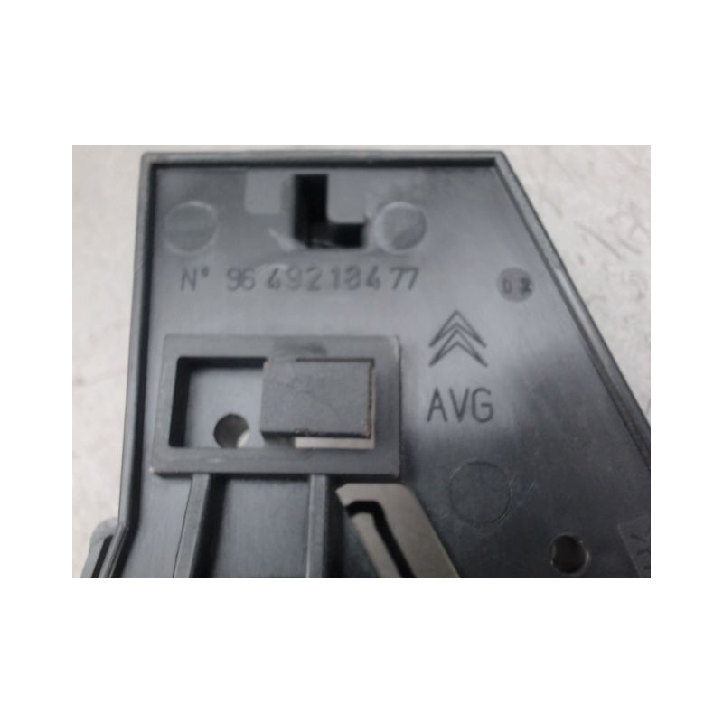 POIGNEE INTERIEURE PORTE AVANT GAUCHE CITROEN C5