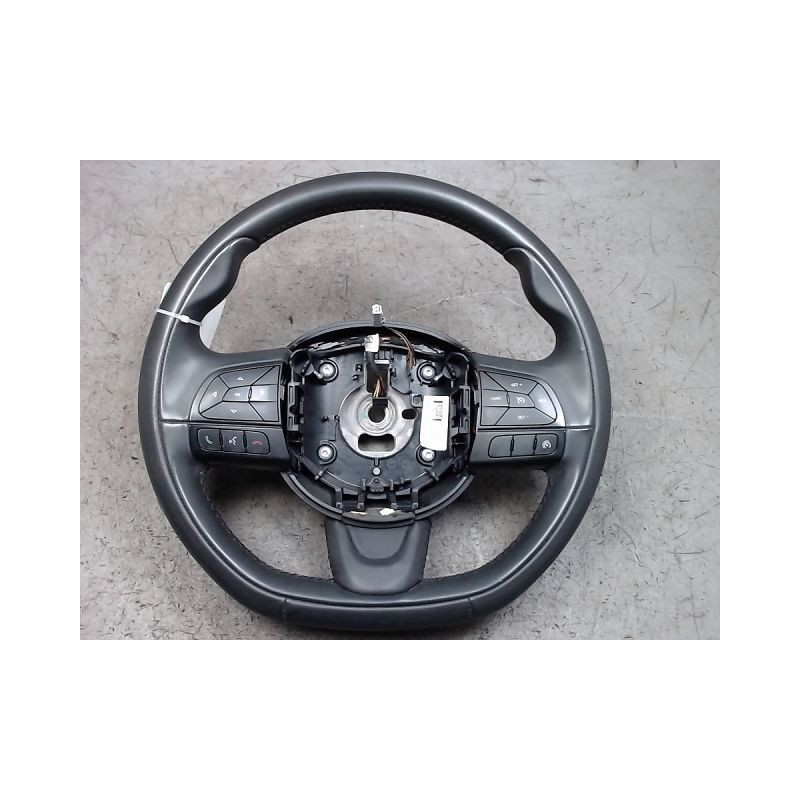 VOLANT DE DIRECTION FIAT 500X