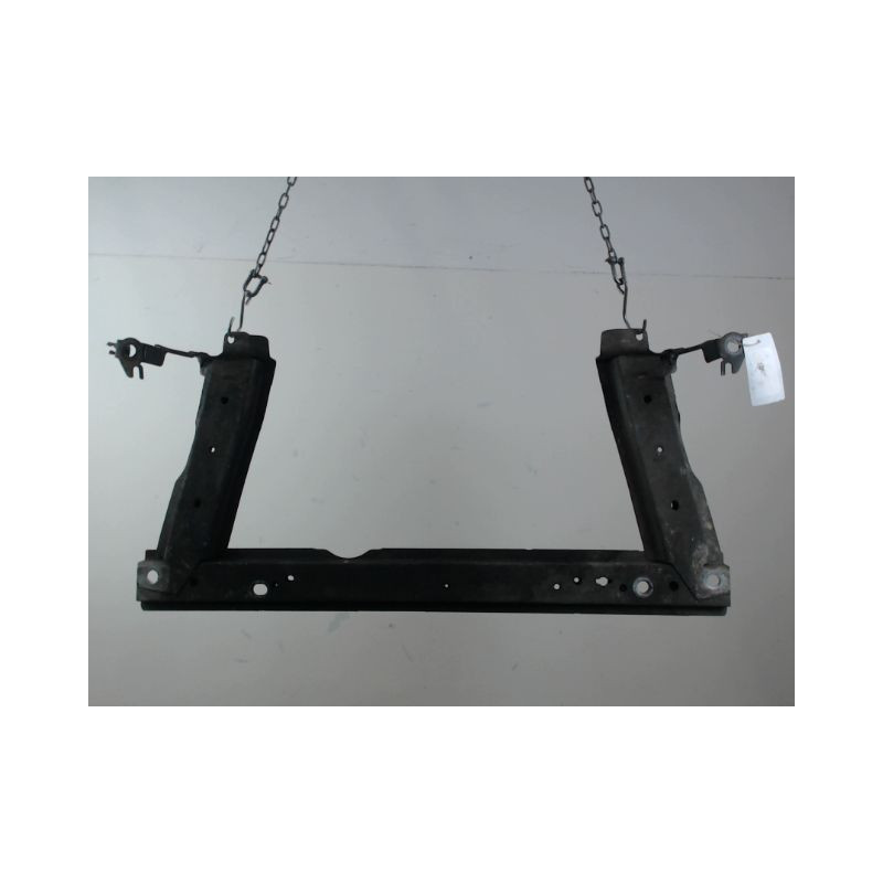 TRAVERSE INFERIEURE ARMATURE AVANT RENAULT SCENIC II PH1 02-06