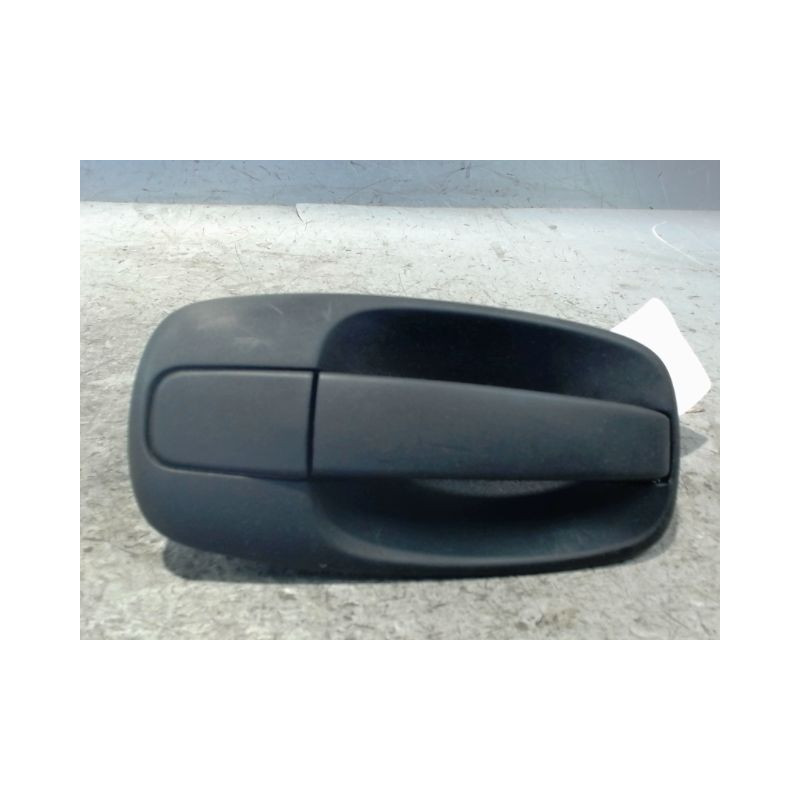 POIGNEE EXTERIEURE PORTE AVANT DROIT RENAULT TRAFIC