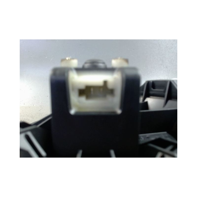 MOTEUR VENTILATEUR CHAUFFAGE OPEL CORSA 2010-