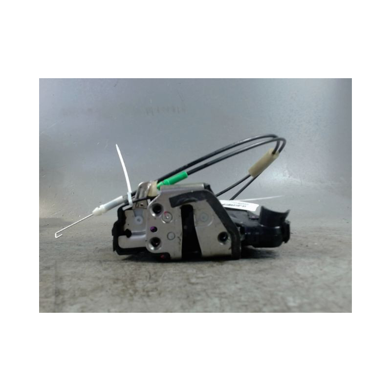SYSTEME CONDAMNATION AVANT GAUCHE TOYOTA HILUX