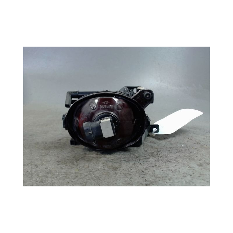 PHARE ANTIBROUILLARD AVANT GAUCHE B.M.W. SERIE 5