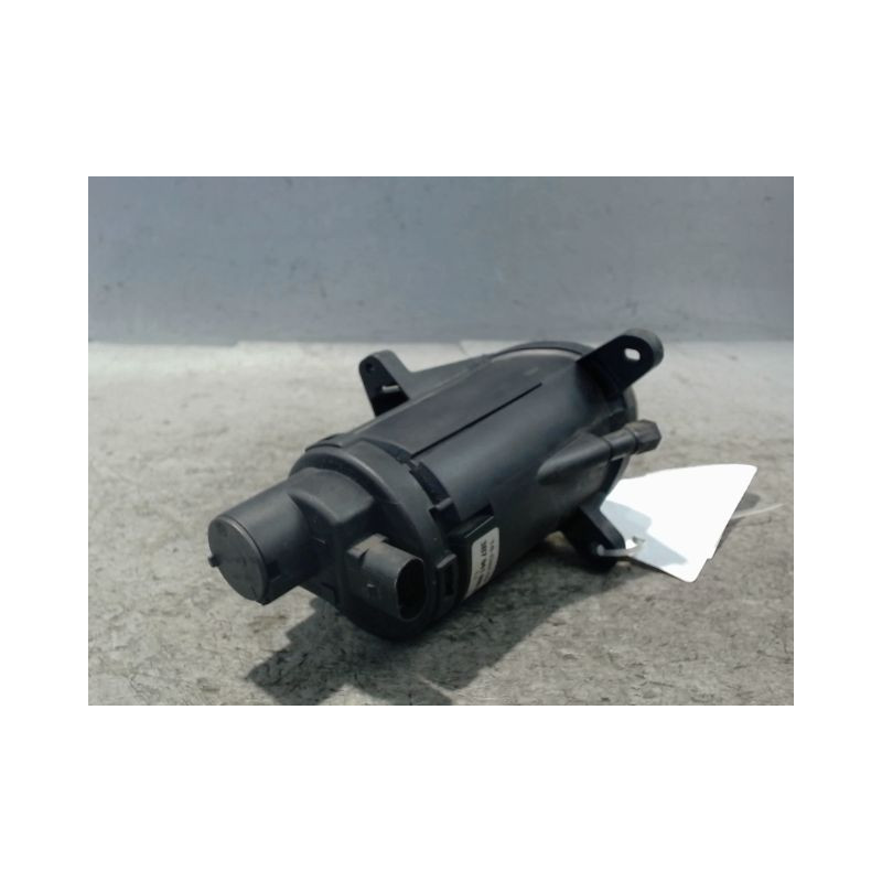 PHARE ANTIBROUILLARD AVANT GAUCHE VOLKSWAGEN PASSAT BREAK 00-05