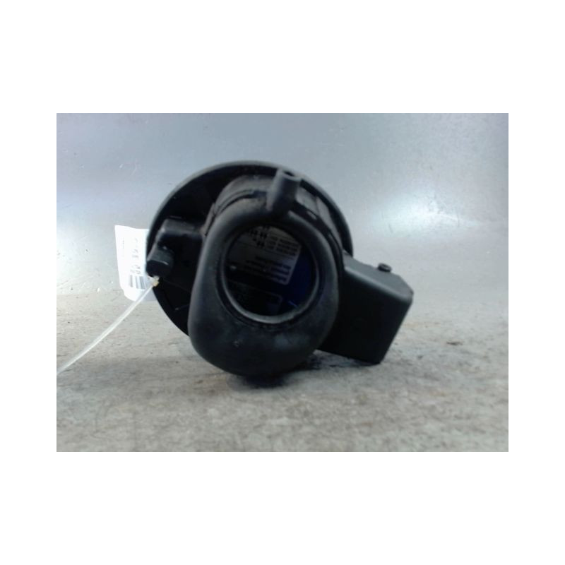 VOLET DE TRAPPE CARBURANT VOLKSWAGEN POLO 2005-