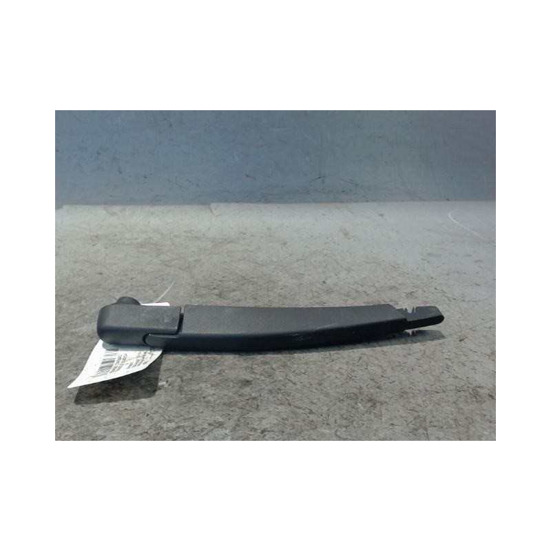 BRAS ESSUIE-GLACE ARRIERE RENAULT TWINGO 2 2010-