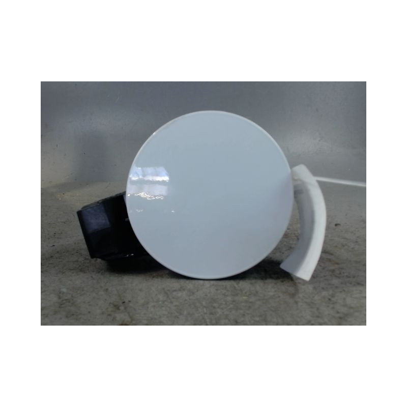 VOLET DE TRAPPE CARBURANT KIA CEE-D