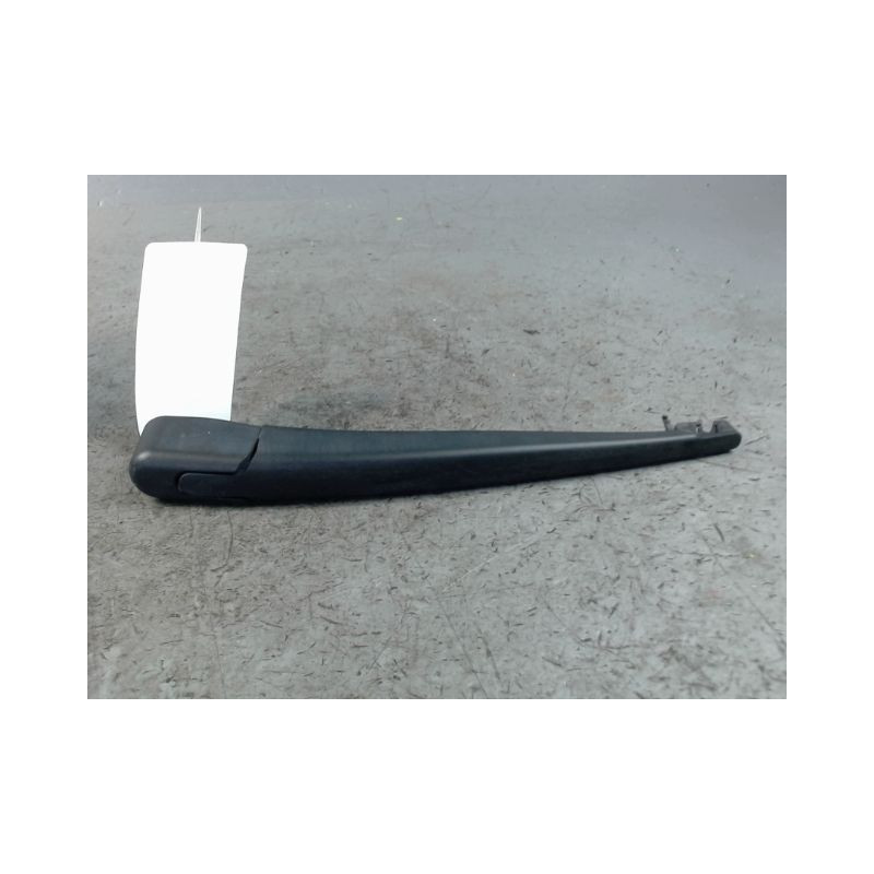 BRAS ESSUIE-GLACE ARRIERE RENAULT MEGANE III 2008-