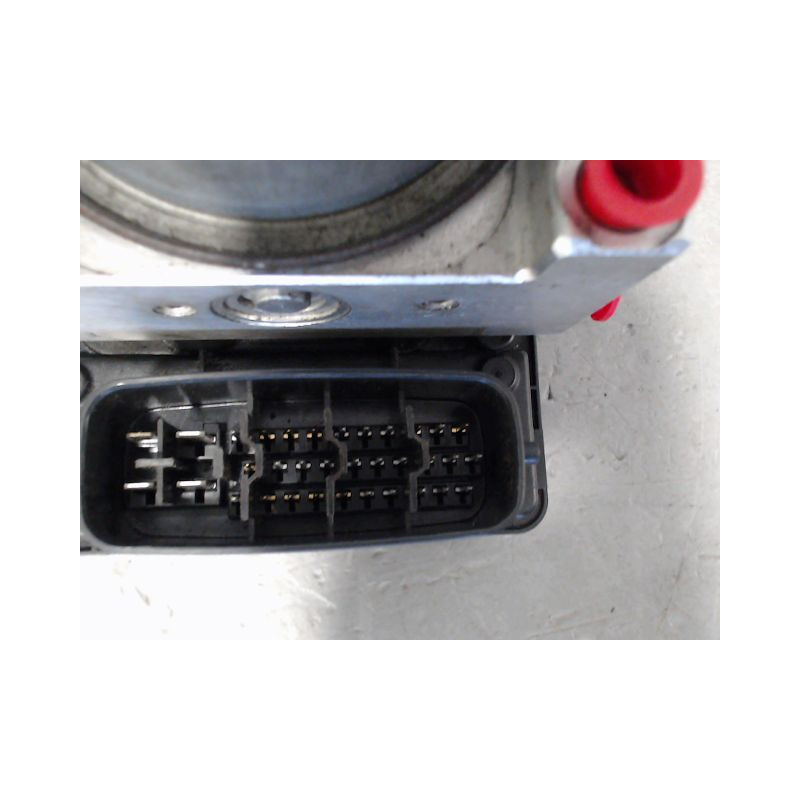 UNITE HYDRAULIQUE ABS TOYOTA YARIS