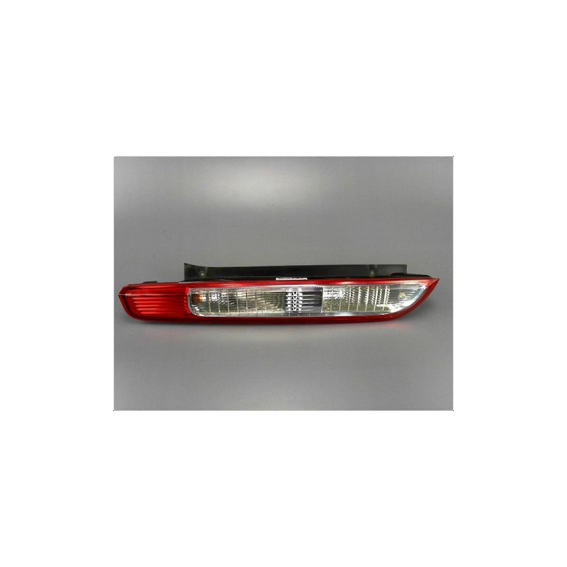 FEU ARRIERE GAUCHE  FORD FOCUS II 08-10