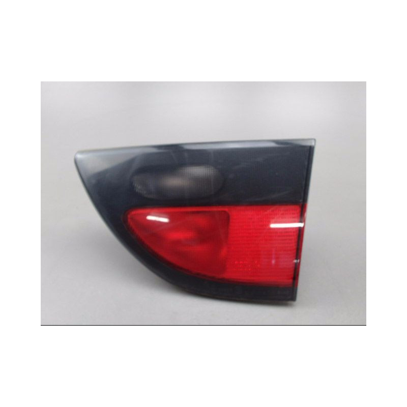 FEU ARRIERE INTERIEUR DROIT RENAULT MEGANE I PH1 CLASSIC -99