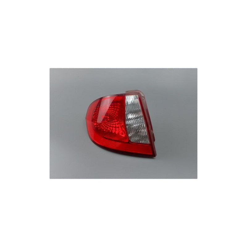 FEU ARRIERE GAUCHE  HYUNDAI GETZ