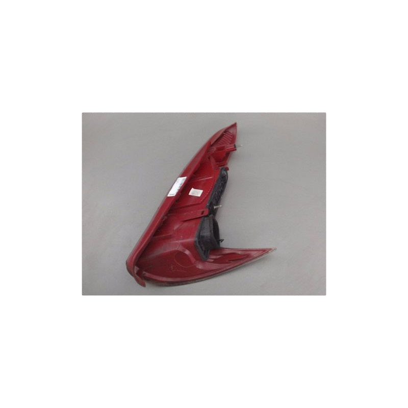 FEU ARRIERE GAUCHE  PEUGEOT 206